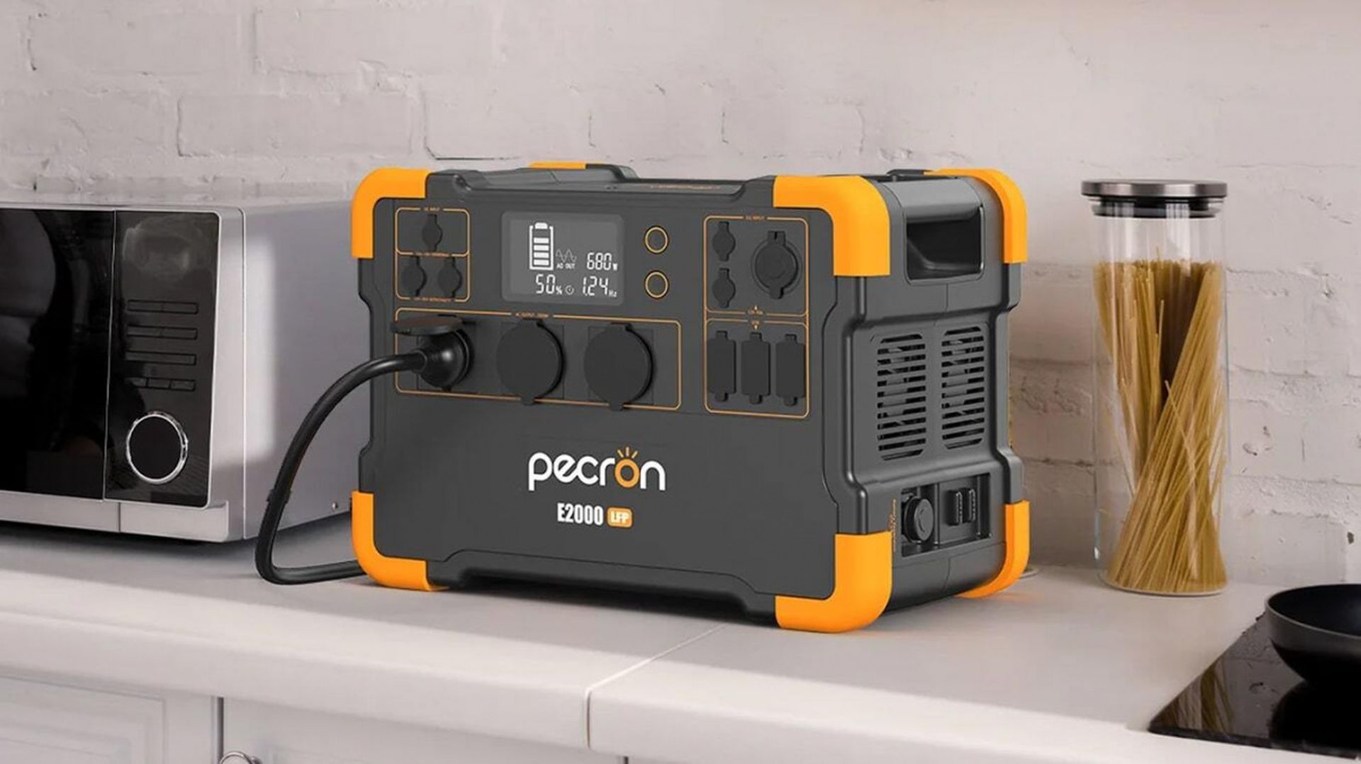 Портативная электростанция Pecron E2000LFP в ДНР