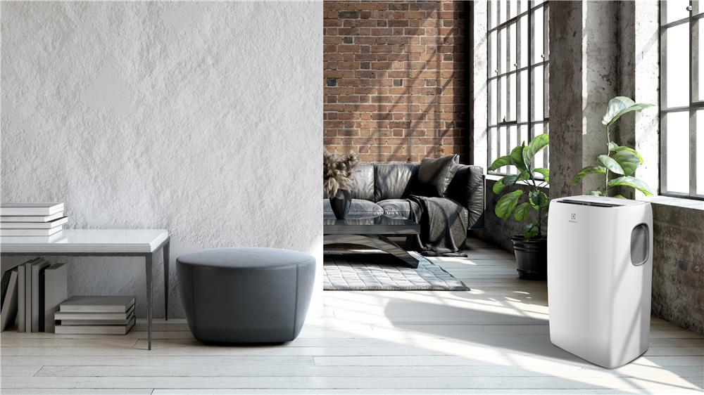 Кондиционер мобильный Electrolux Loft EACM-15 CL/N3 Кондиционер мобильный Electrolux Loft EACM-15 CL/N3