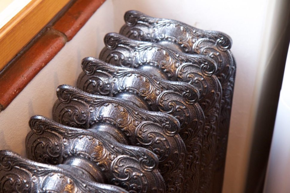 Чугунный радиатор отопления RETROstyle Радимакс Bristol M 600 8 секций в ДНР