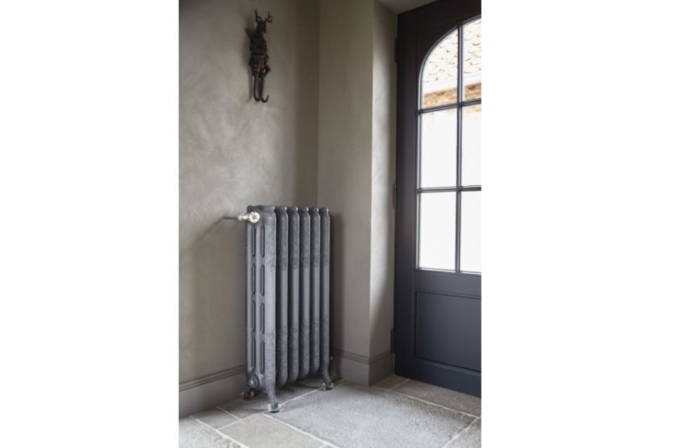 Чугунный радиатор отопления RETROstyle Радимакс Bristol M 800 1 секция в ДНР
