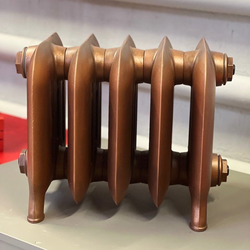 Чугунный радиатор отопления RETROstyle Радимакс Bolton 200 1 секция в ДНР