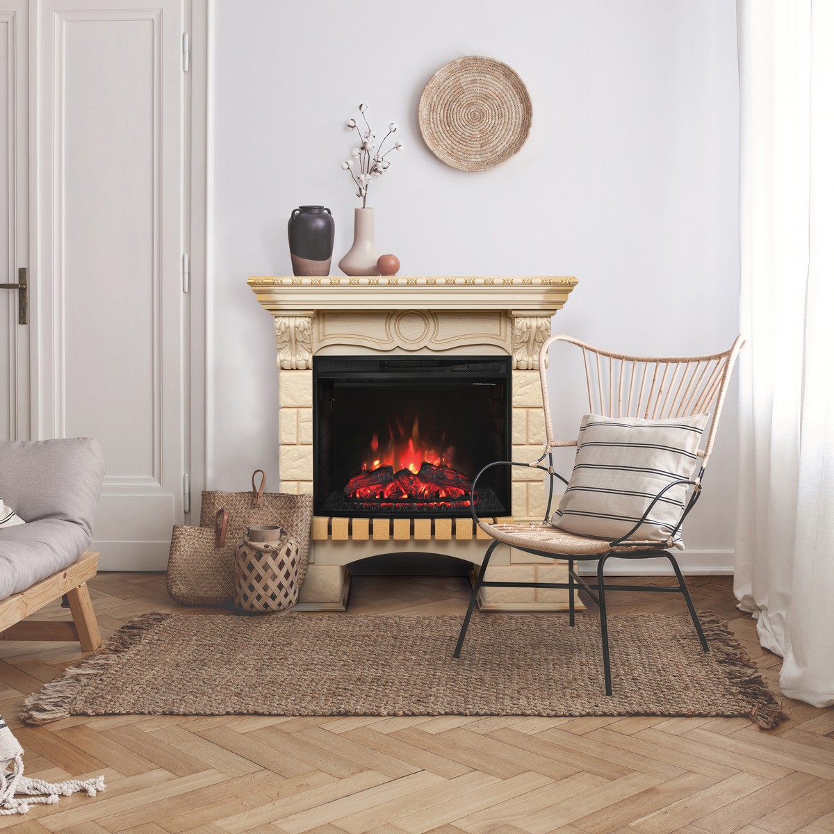 Электрокамин RealFlame Bolero WT белый дуб с золотой патиной с очагом Evrika 25,5 LED Электрокамин RealFlame Bolero WT белый дуб с золотой патиной с очагом Evrika 25,5 LED