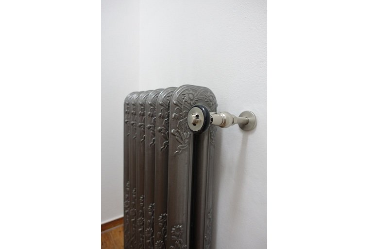 Чугунный радиатор отопления RETROstyle Радимакс York 400 1 секция в ДНР